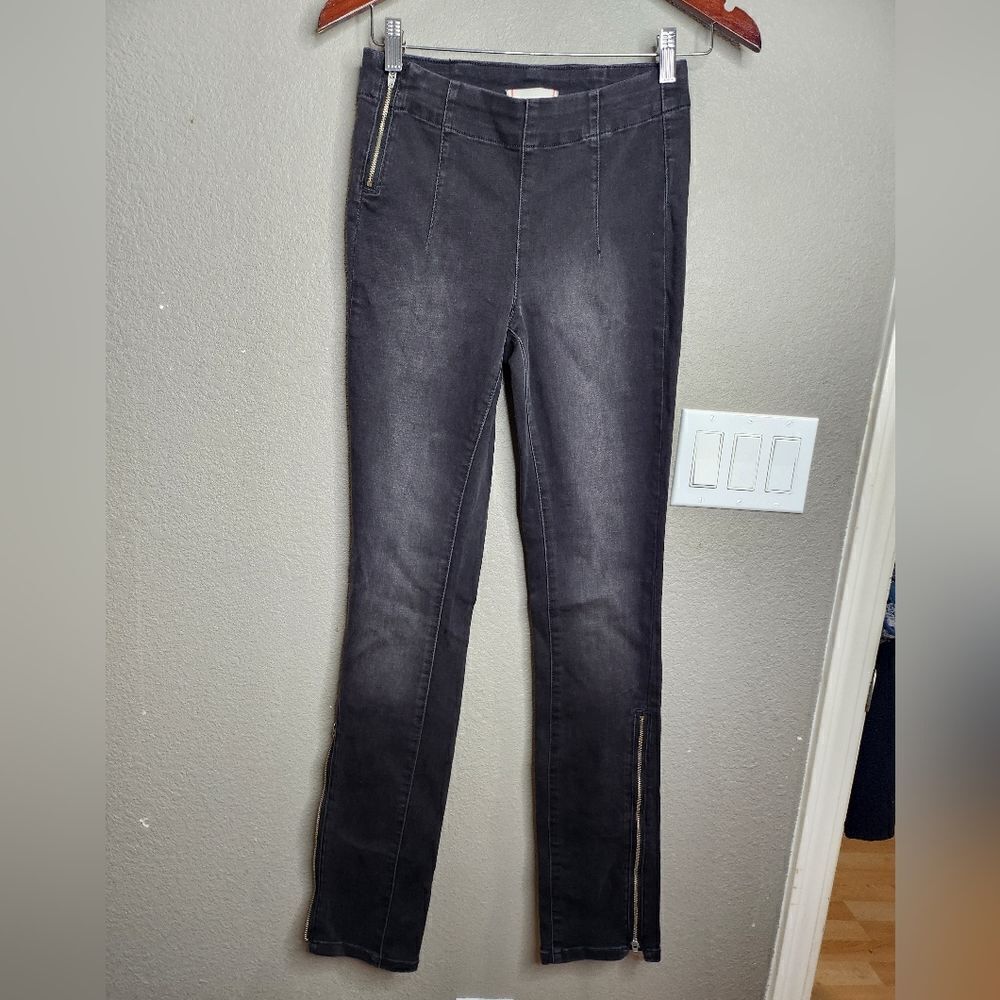 BDG black and Grey high rise skinny jeans